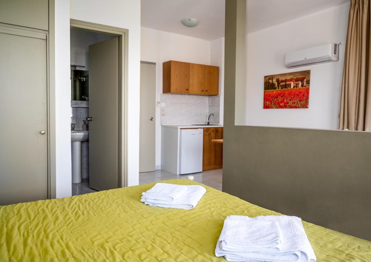 Ivory Hotel Theológos Exteriér fotografie