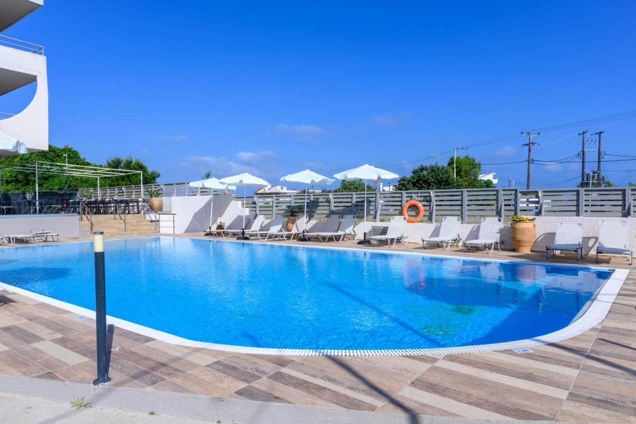 Ivory Hotel Theológos Exteriér fotografie